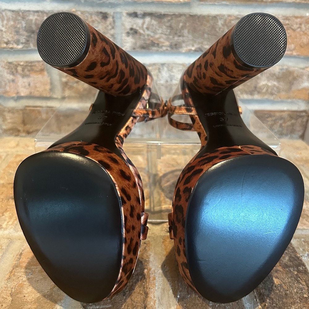 JESSICA RICH Leopard Platform Sandal - Picture 8 of 9